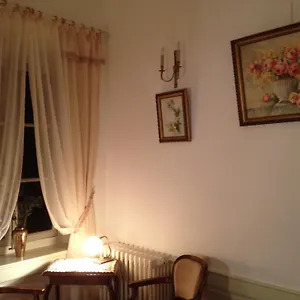 Chateau-gaillard Couette-café Corbelin